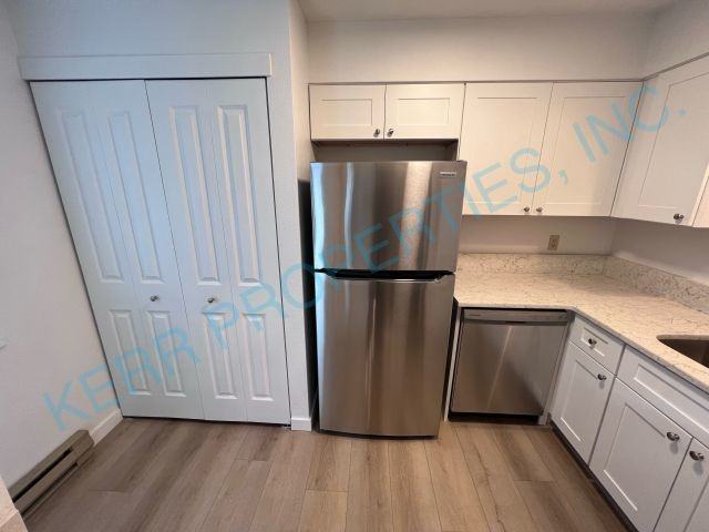 203 S High St - Photo 6 of 16