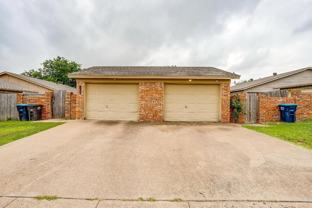 10265 Aurora Dr - Photo 1 of 1