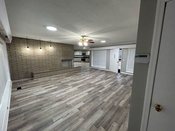 4723 Kingston Hwy - Photo 2 of 17