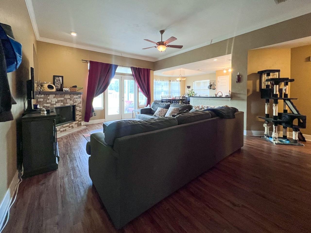 10064 Sw 93rd Pl - Photo 4 of 33