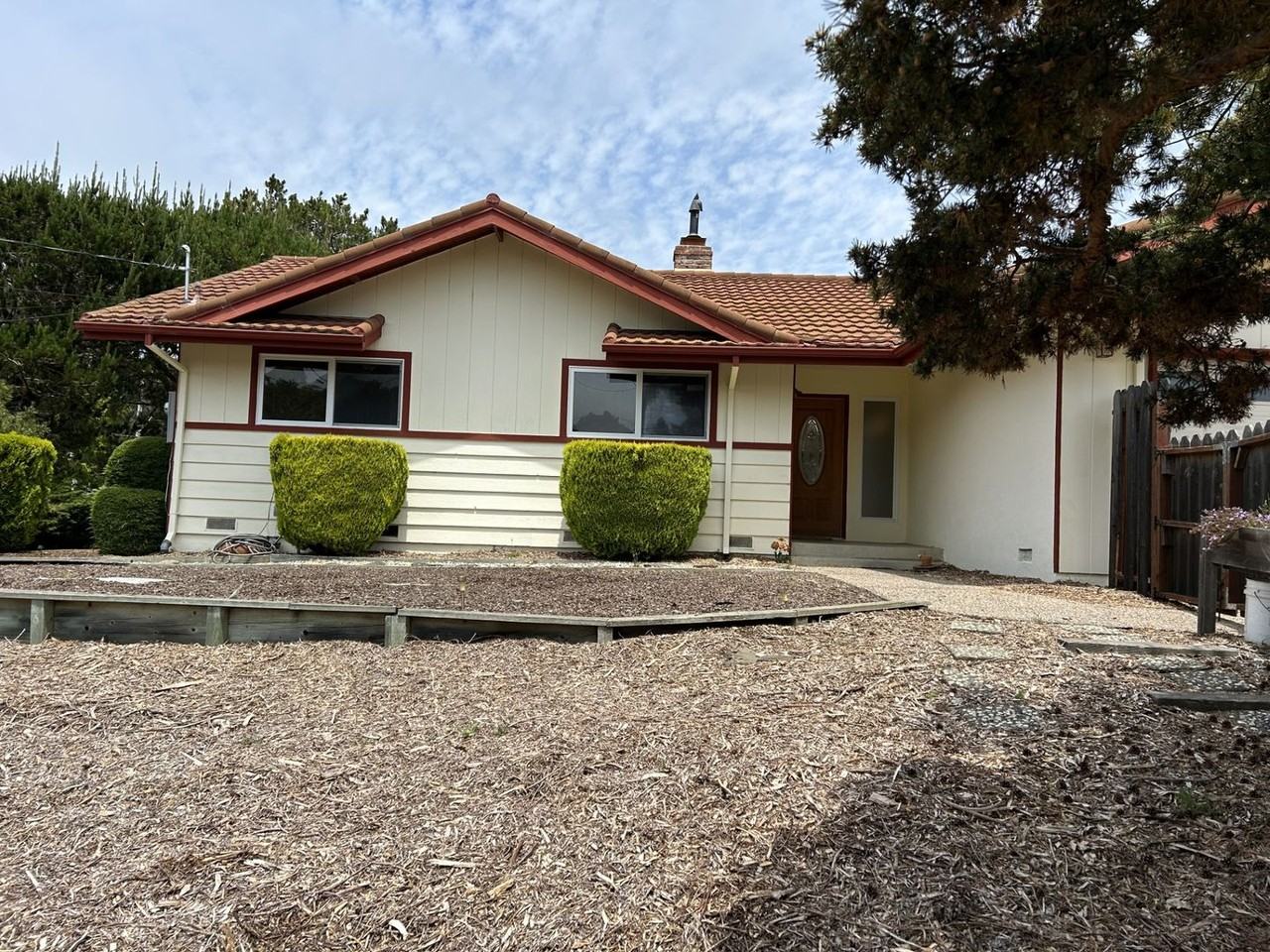 801 Everest Ct - Photo 3 of 26