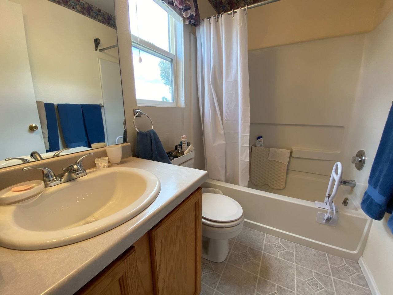 6374 Cache Dr - Photo 4 of 9