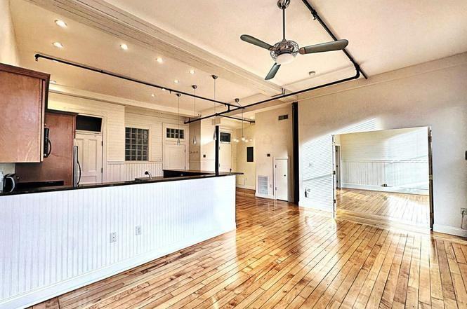 165 Market St - Photo 2 of 5