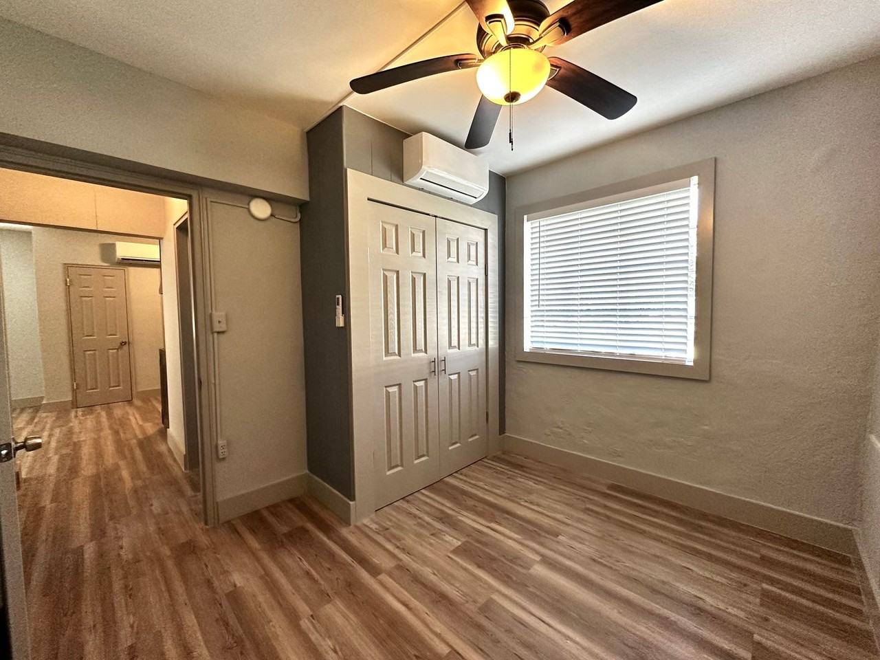 Perdido Manor - Photo 3 of 20