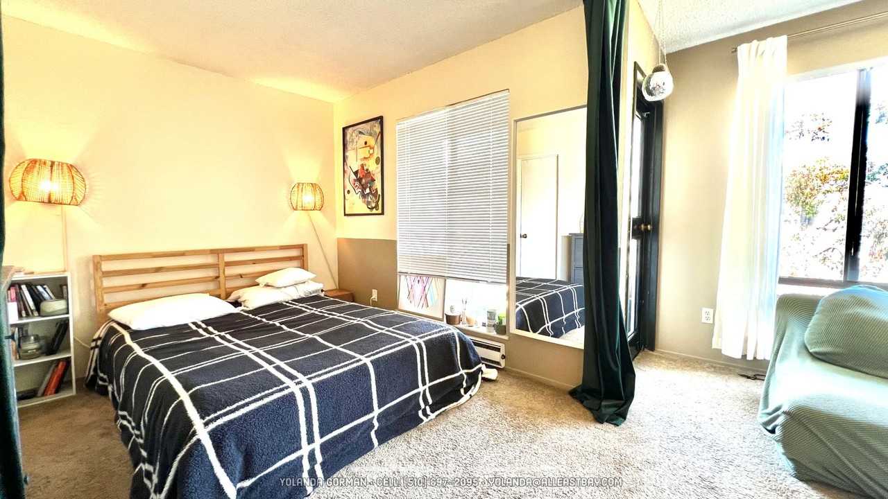 8 Admiral Dr #424 - Photo 6 of 28