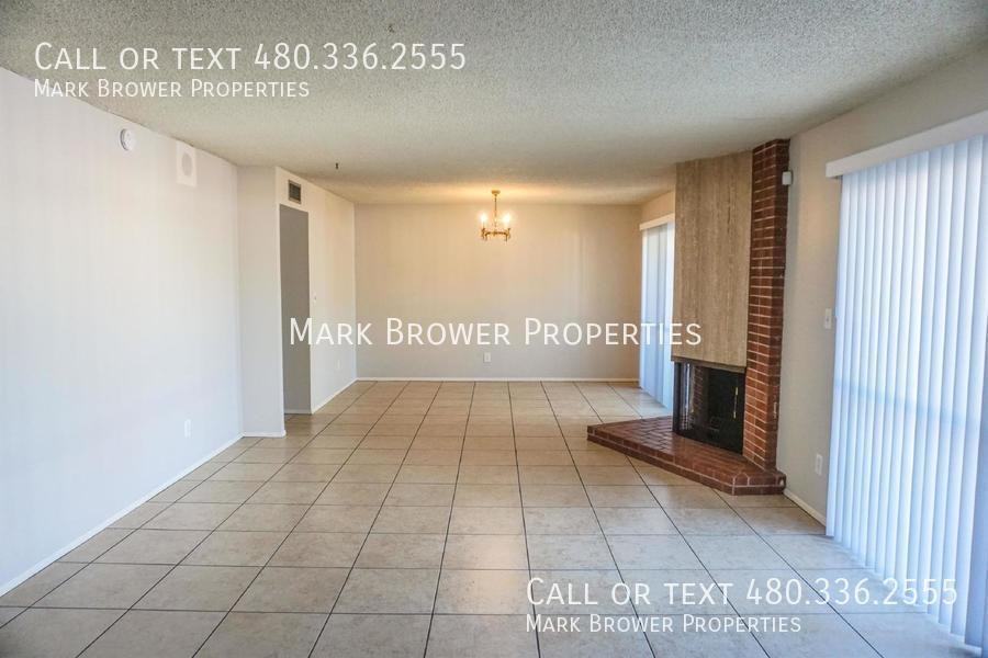 910 E La Jolla Dr - Photo 7 of 21