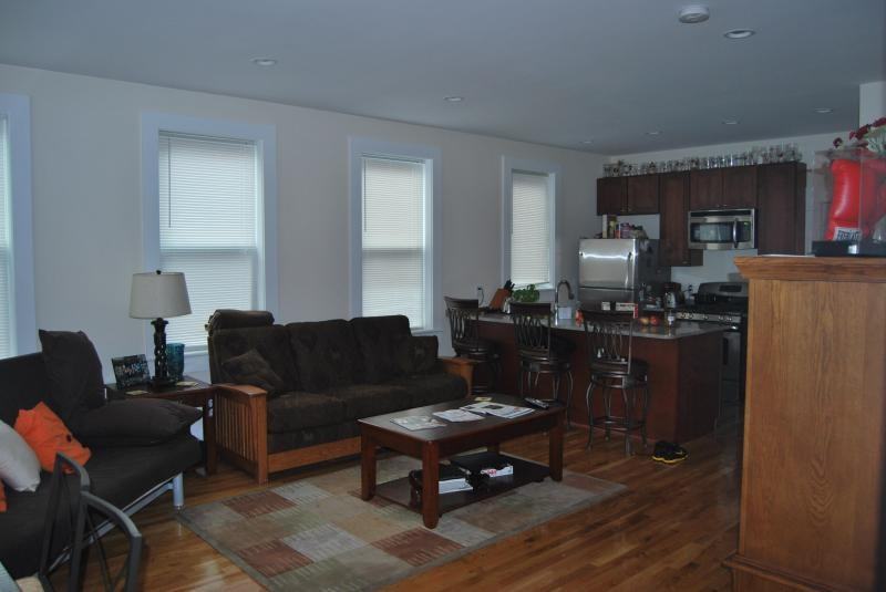 6 Larose Pl #1 - Photo 3 of 9