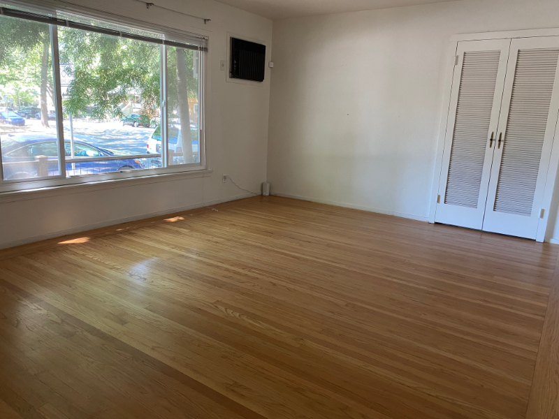 2205 18th St #2205 - Photo 4 of 20