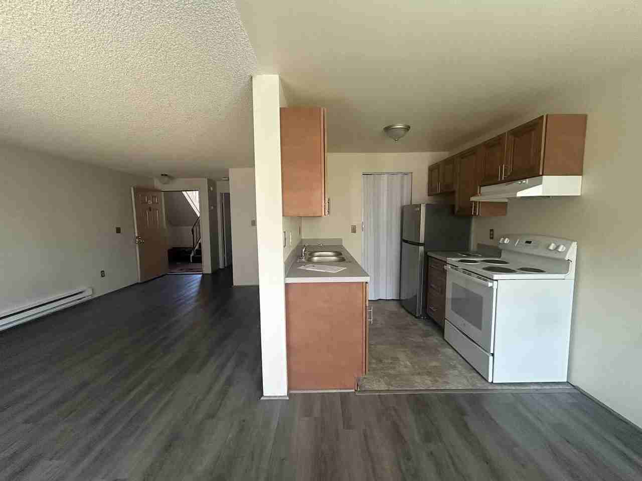 15210 Macadam Rd S #1 - Photo 4 of 7