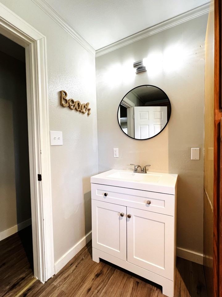 S Magnolia St - Photo 3 of 23