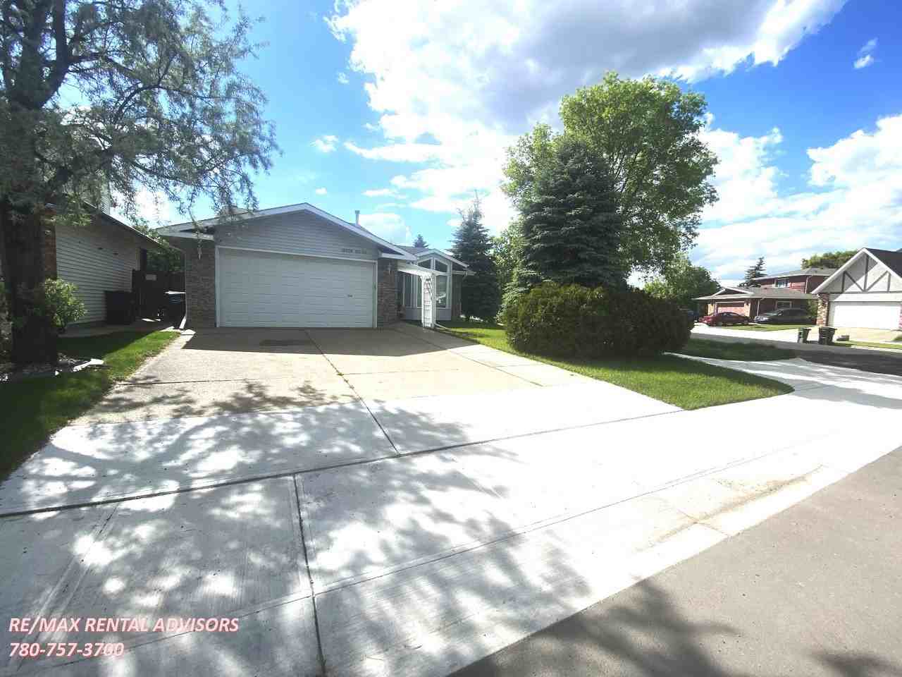 15726 111 St Nw, Edmonton, AB T5X 5N3, CAN 4 bedroom House Rental