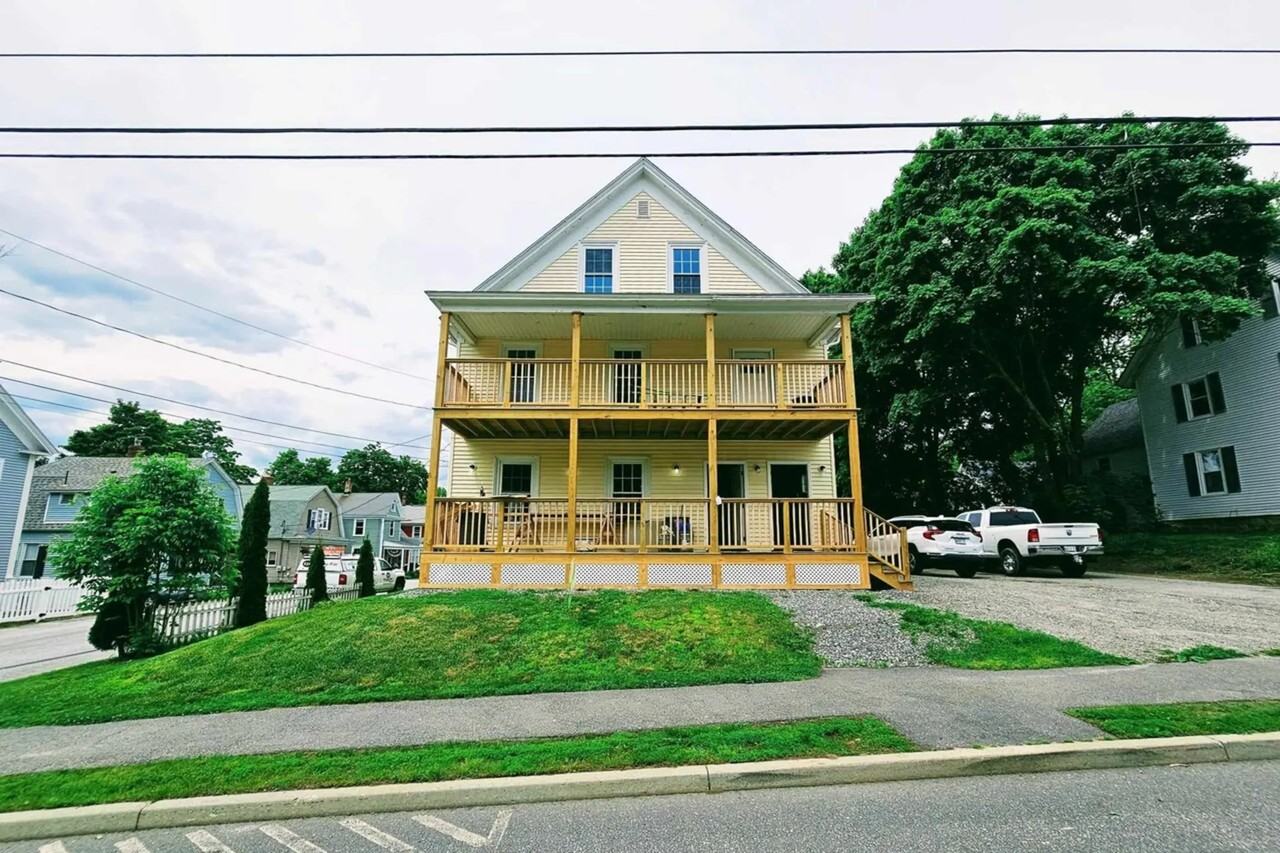 149 North St Unit 1 - Photo 2 of 13