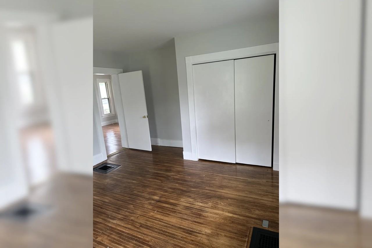 422 Church St Unit 1 - Photo 2 of 10