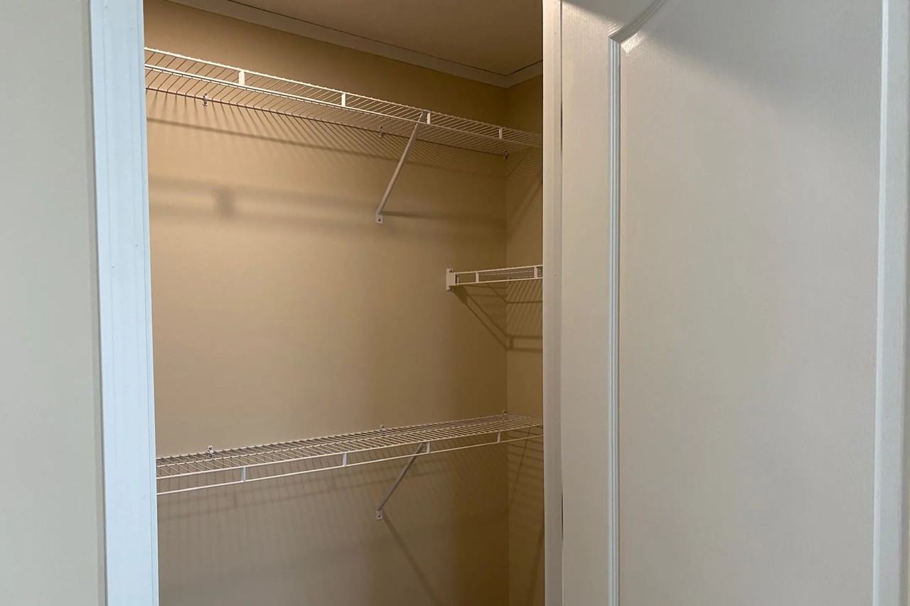 1200 Westover Blvd - Photo 2 of 24