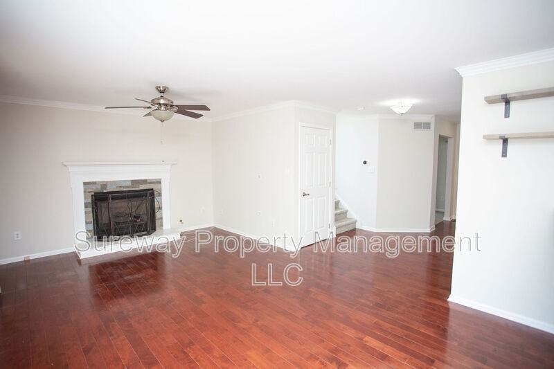 24 Kathryn Ct - Photo 5 of 50