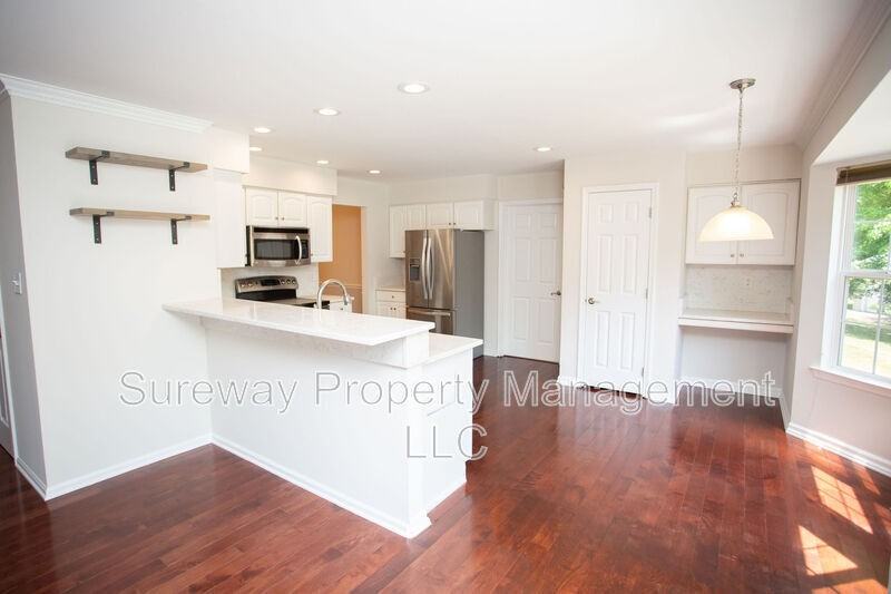 24 Kathryn Ct - Photo 7 of 50