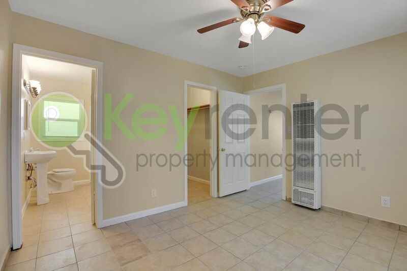 3116 2nd Ave #B - Photo 5 of 19