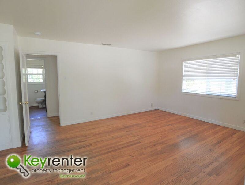 3985 1st Ave - Photo 3 of 24