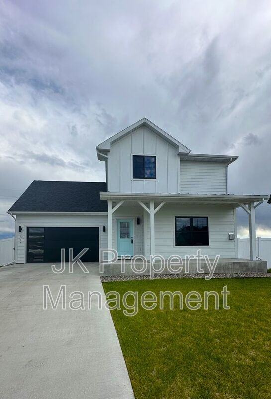 2318 Expedition Ct - Photo 2 of 50