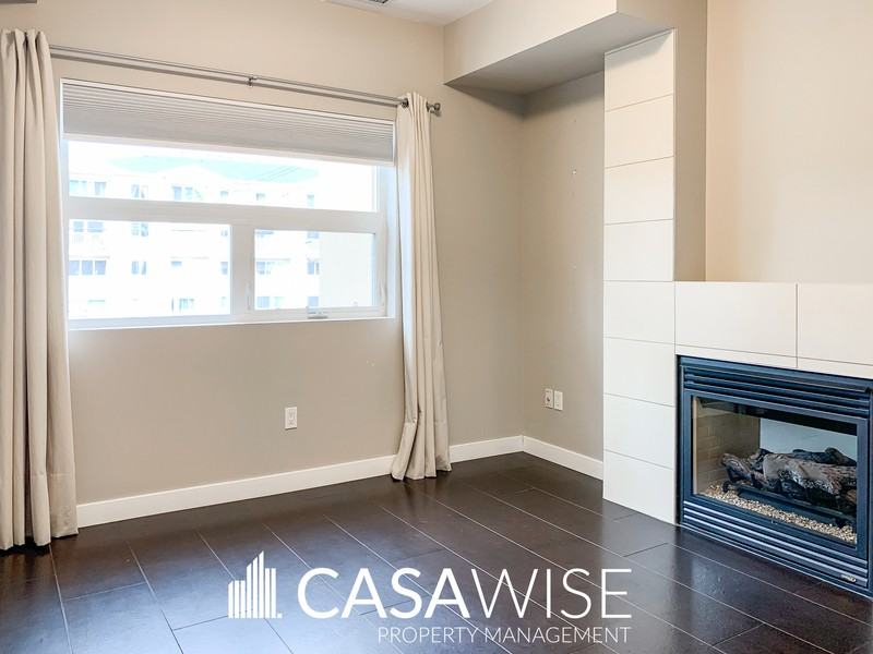 11200 103a Ave Nw - Photo 3 of 9