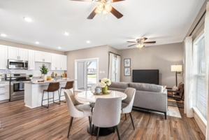 featured image of 420 Craig St #D4