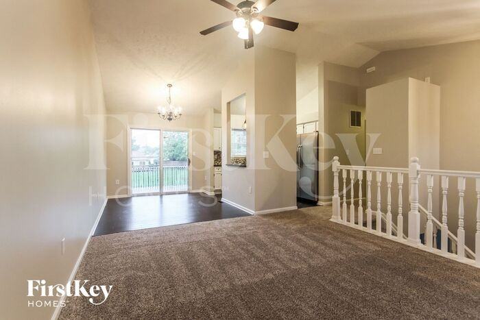 8087 Cardinal Cv E - Photo 2 of 16