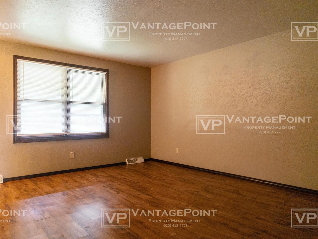 1501 Kellogg St #1501 - Photo 4 of 12