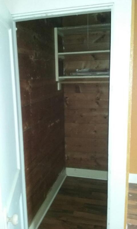1606 Collins Ave - Photo 4 of 9