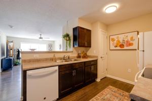 featured image of 100 5509 NW Johnston Dr.