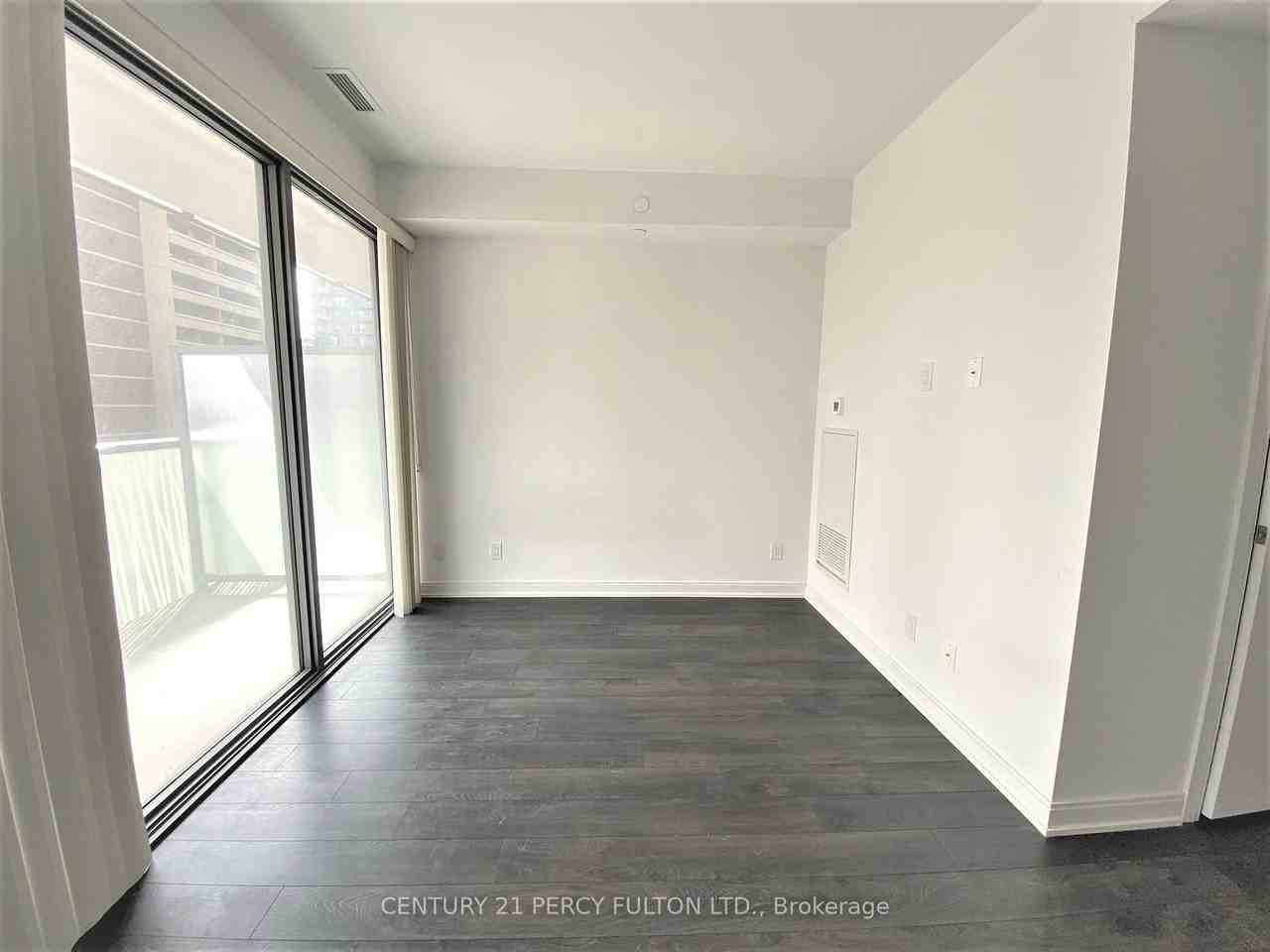 50 Charles Street East - Photo 3 of 10