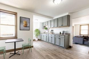 15 - 7 Renwick - Photo 1 of 1
