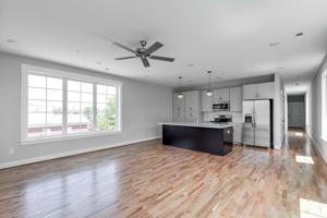 featured image of 1422 Bainbridge St