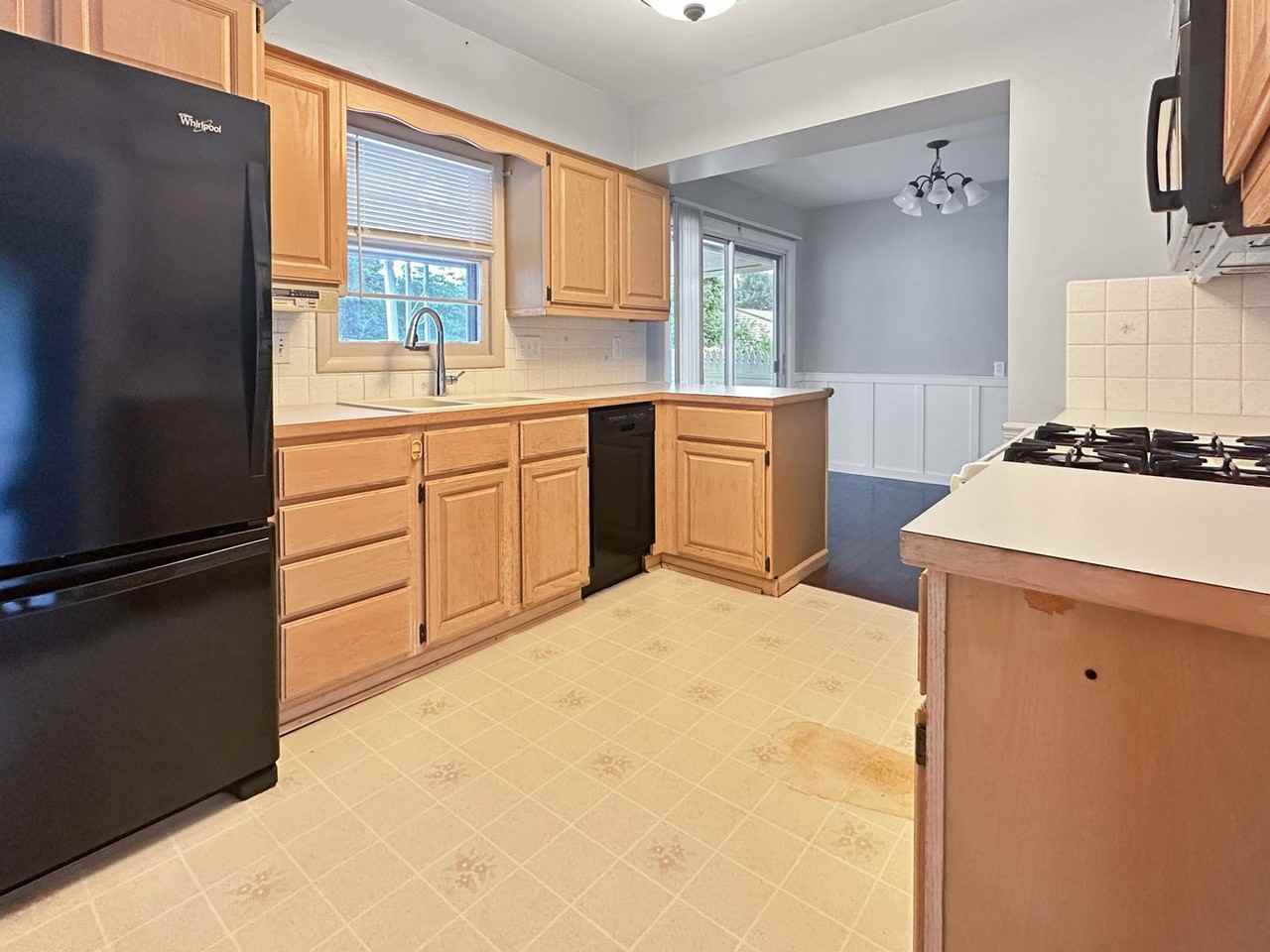 1723 Kentfield St Sw - Photo 3 of 15