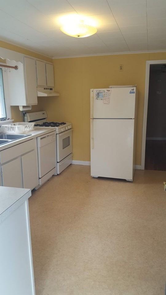 59A Westboro Rd - Photo 3 of 10