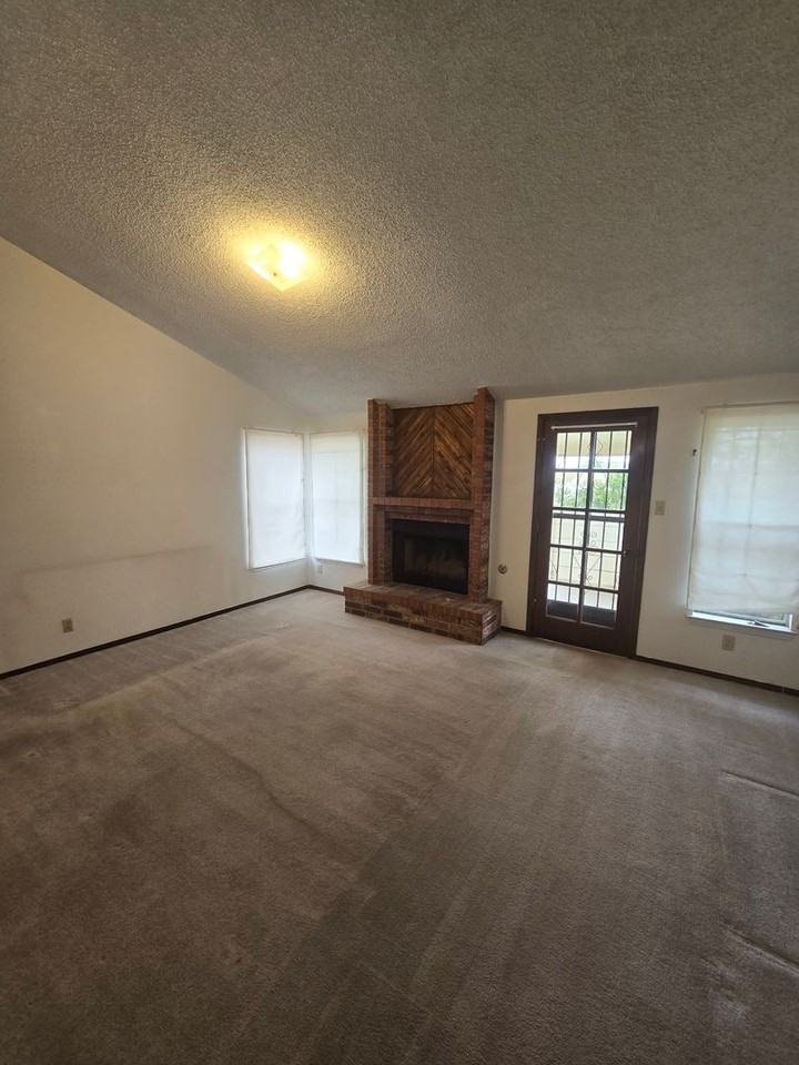 4536 4536 GENERAL MALONEY CIR - Photo 6 of 30