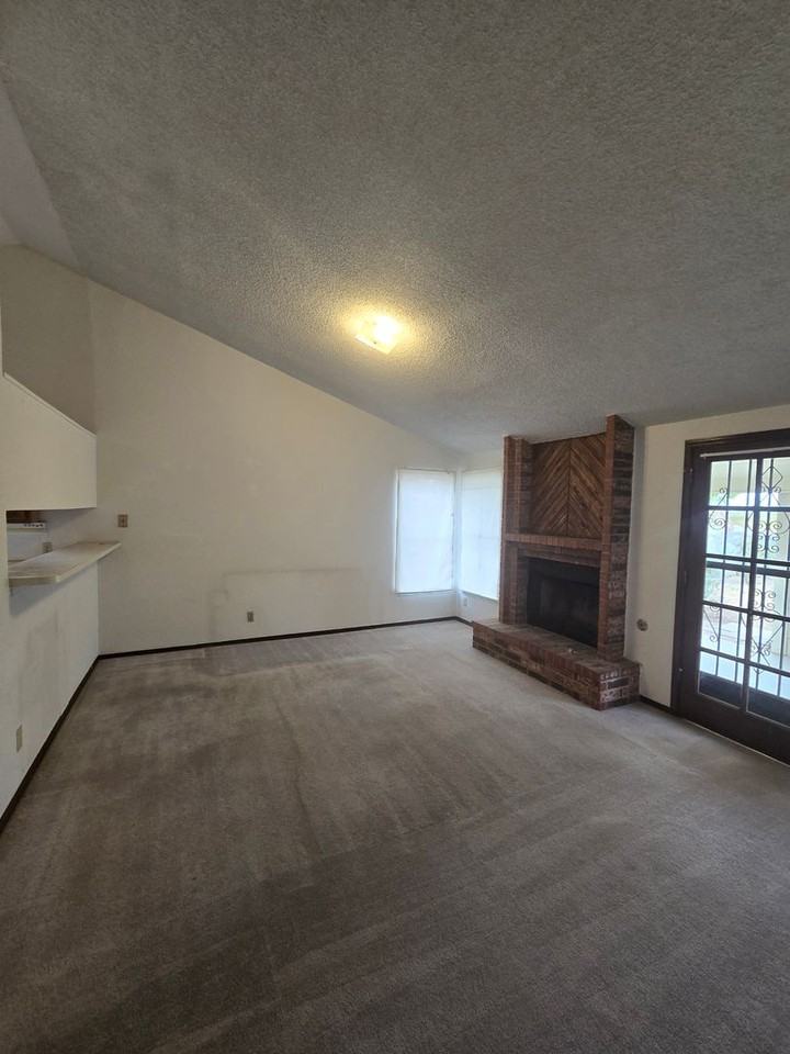 4536 4536 GENERAL MALONEY CIR - Photo 7 of 30