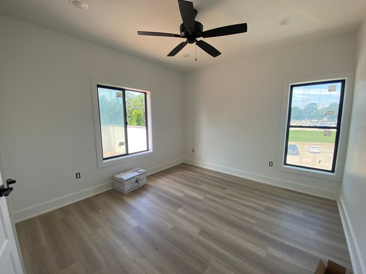 Edge Luxury Townhomes - Photo 7 of 14