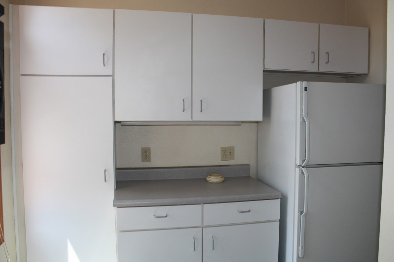 118 E Ash St #B - Photo 2 of 13