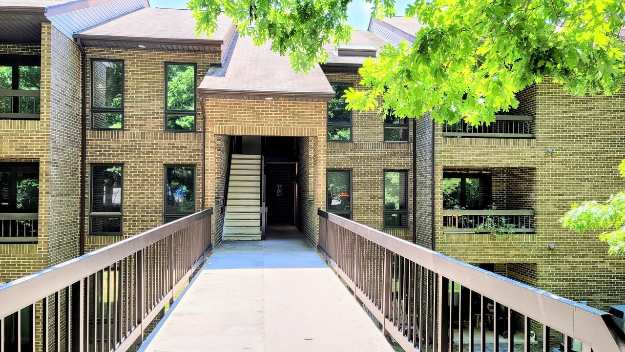 44763 Woodlake Ct Unit 1 #NA