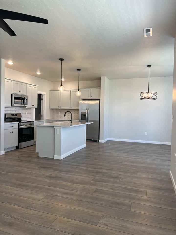 2285 N Lithodora Ave #NA - Photo 2 of 19