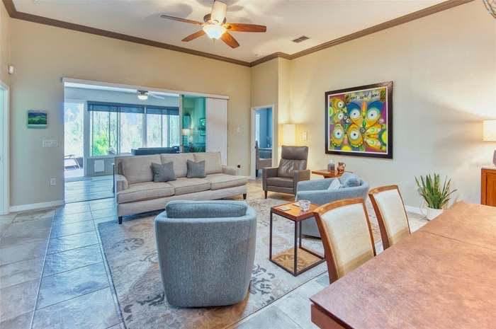 514 San Joaquin Rd - Photo 2 of 13