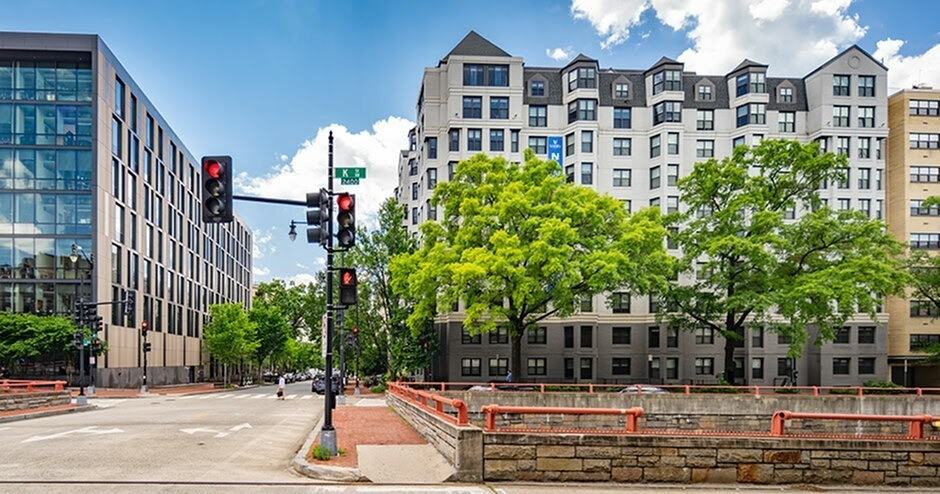 Varsity On K - Photo 6 of 50