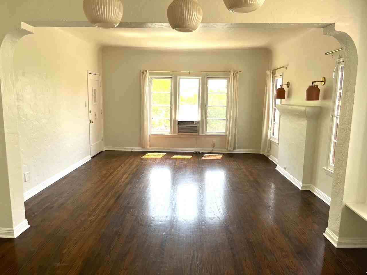 1471 South Sherbourne Drive #3 - Photo 3 of 16