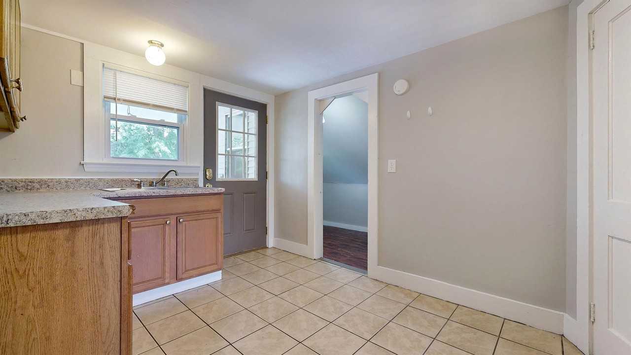 41 Court St #41-3 - Photo 2 of 19