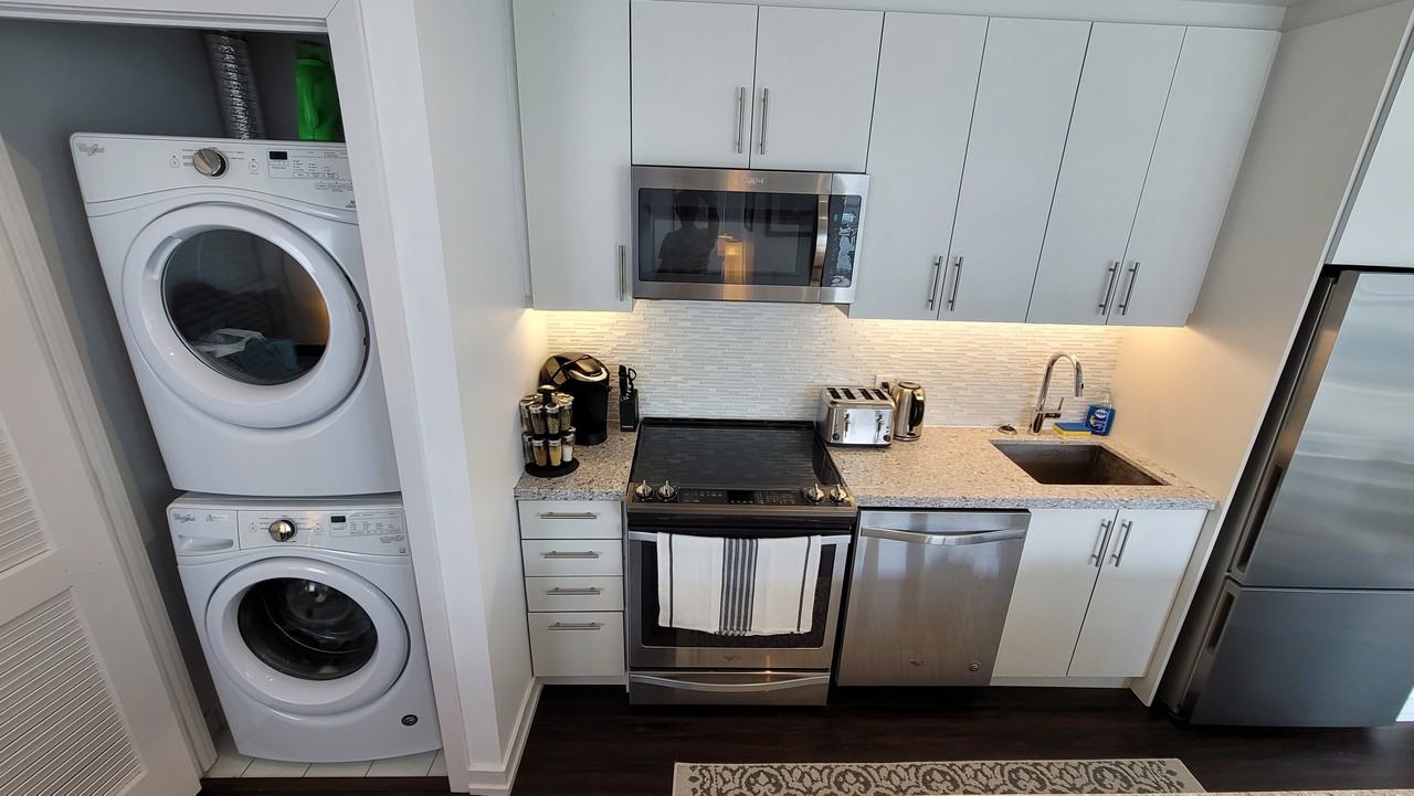 275 Broward Way #64 - Photo 7 of 20