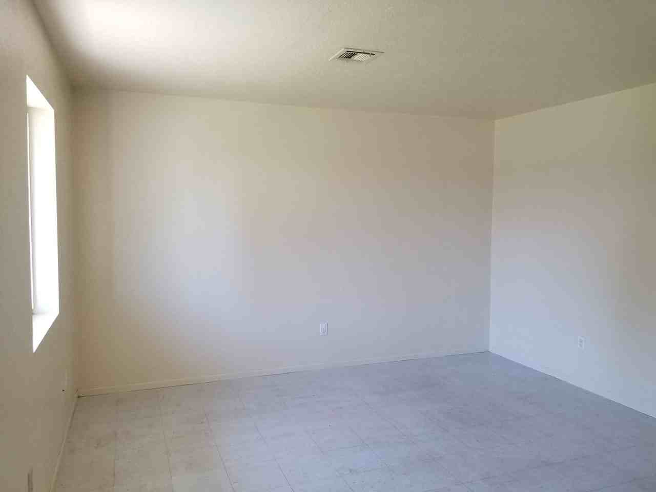 172 A. St - Photo 3 of 5