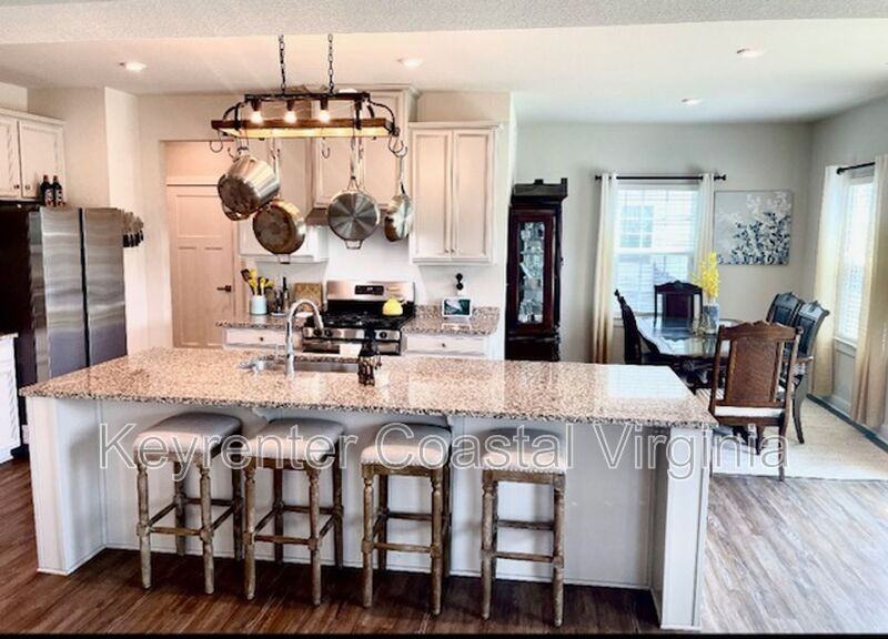 928 Turner Landing Way - Photo 2 of 5