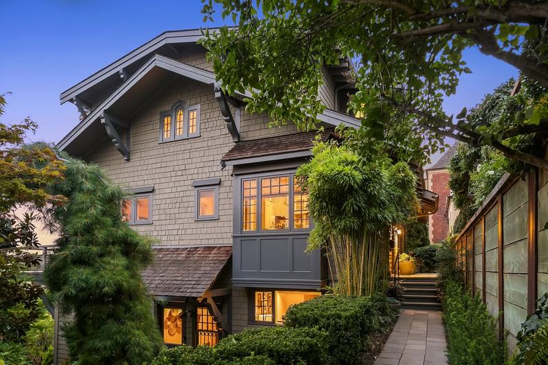 1217 6th Ave W - Photo 2 of 19