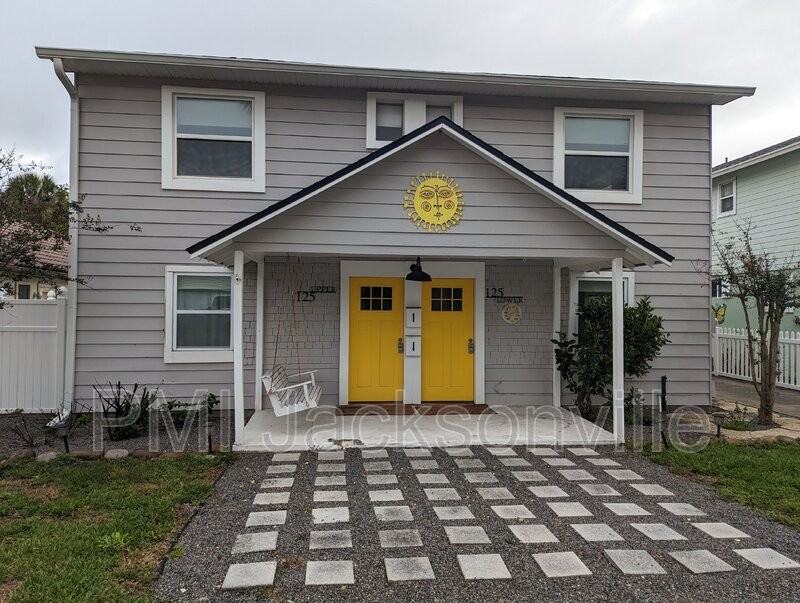 125 37th Ave S - Photo 3 of 20