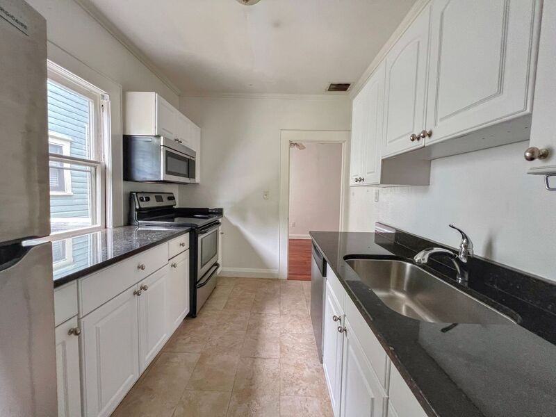 410 Broadway Ave #4 - Photo 2 of 7